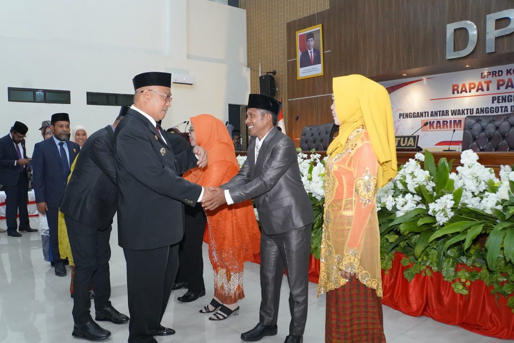 Rapat Paripurna Istimewa Dalam Rangka Pengucapan Sumpah Janji Pengganti