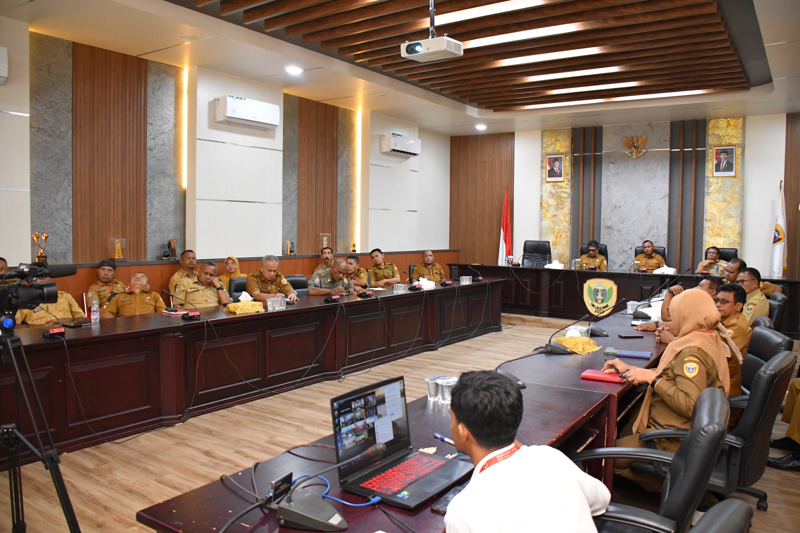 Rapat Koordinasi Dengar pendapat dengan Komisi II DPR RI bersama Kementerian Dalam Negeri