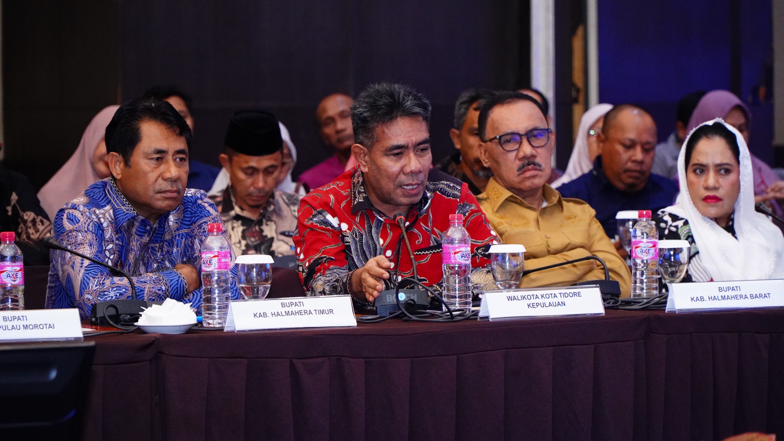 pertemuan High Level Meeting Tim (HLM) Pengendalian Inflasi Daerah dan Tim Percepatan dan Perluasan Digitalisasi Daerah (TPID-TP2DD) se Maluku Utara