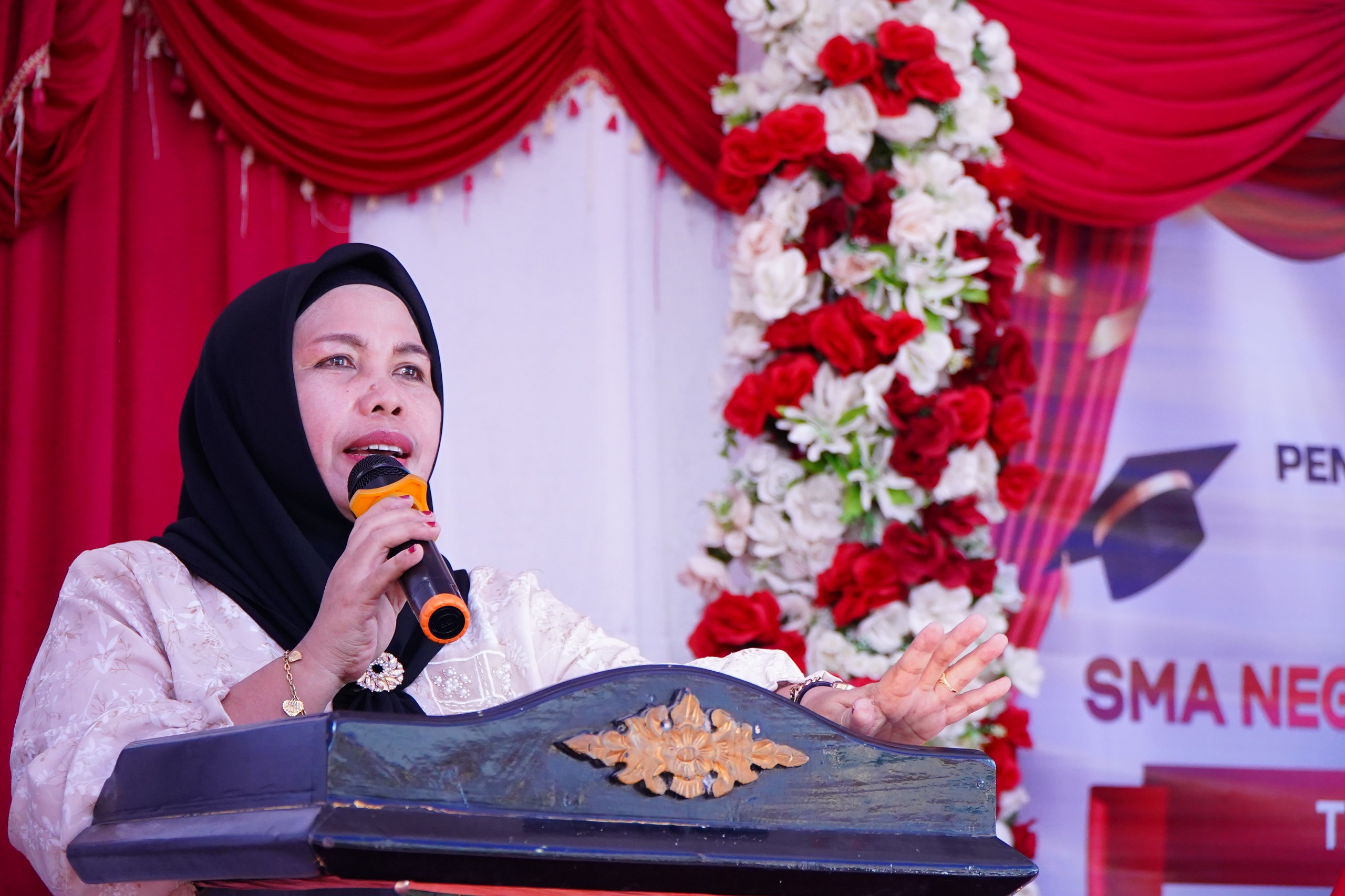 Wakili Orang Tua, Ketua TP PKK Tidore Sampaikan Apresiasi dan Terima Kasih atas Dedikasi Besar Guru